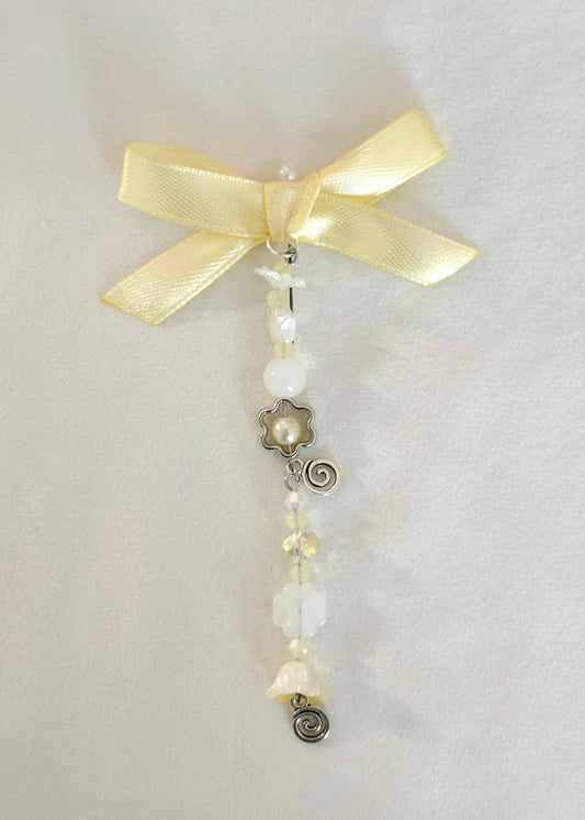 Miski ⁠♡ Butter Yellow Hijab Charm ౨ৎ